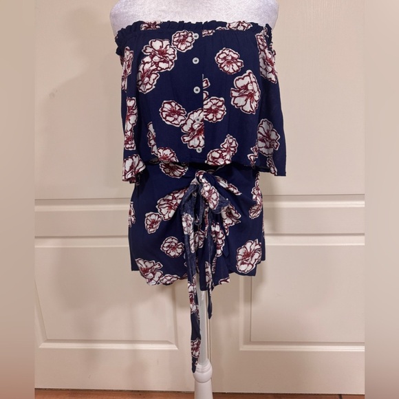 Cotton Candy LA navy, white, and red two piece set​ - Picture 1 of 6
